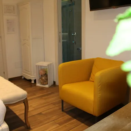 Roman Royal Guest house