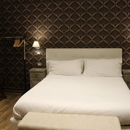 Royal 2* Roma