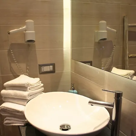 Roman Royal Guest house 2*