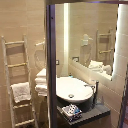 Roman Royal Guest house 2*